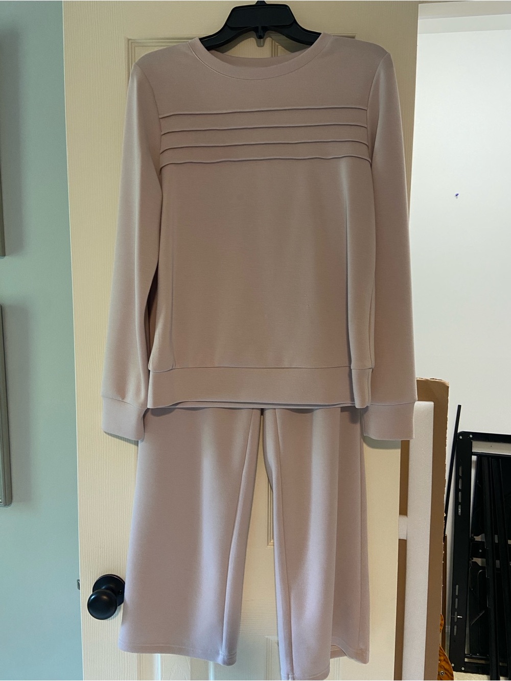 Women’s Relaxed Ponte Knit Two-Piece Set in Light Taupe